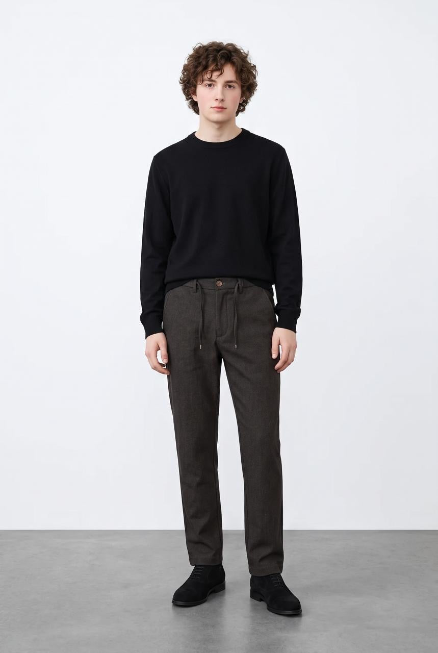 Chino slim pantalone s pertlom